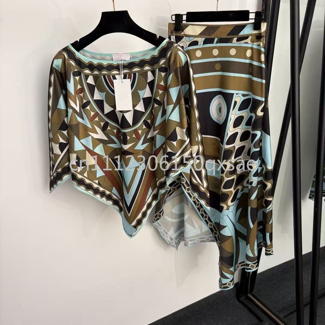 Streetwear Brand Top - Luxury Design Women's Black Cloak Dress
